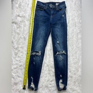 Bridge by gly size 24 mid rise skinny